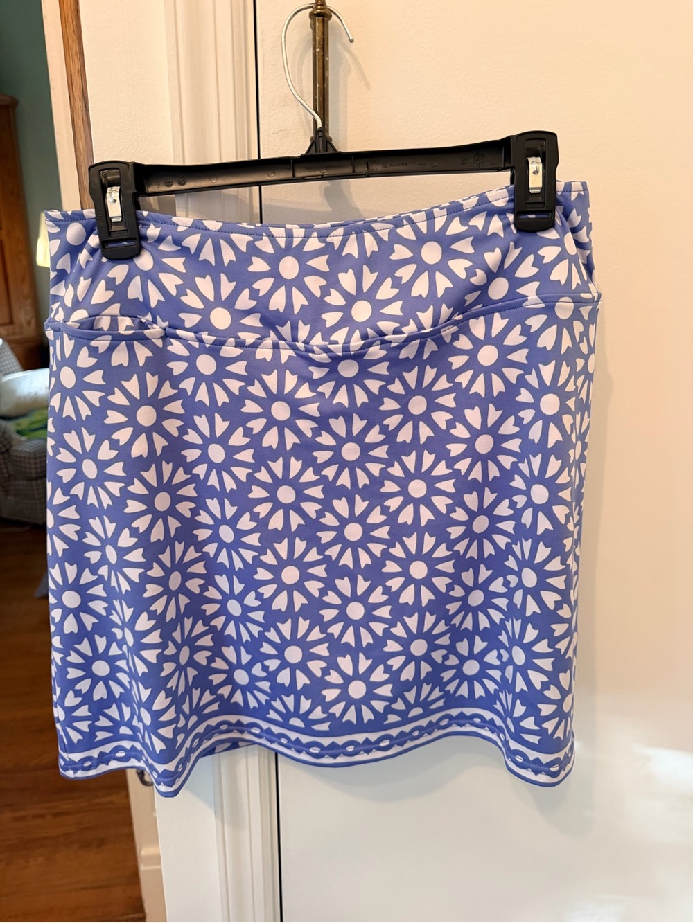 Floral Print Mini Skirt in Lavender and White XL